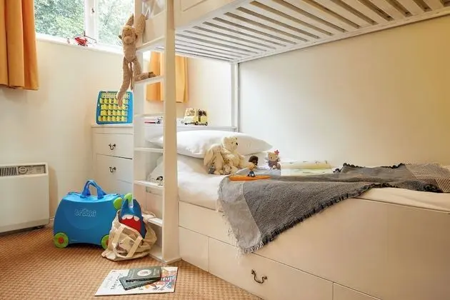 2 Bed Classic Family Apartment