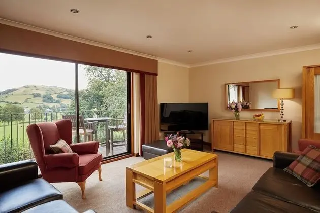 2 Bed Classic Family Apartment