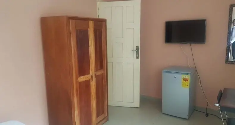 Standard Büyük Yataklı Tek Kişilik Oda