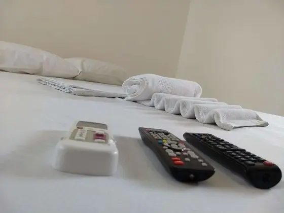 Traditional Tek Büyük Yataklı Oda