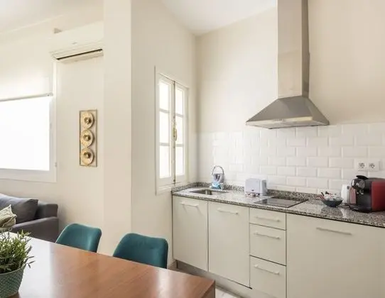 Classic Apart Daire, 2 Yatak Odası, Avlu Manzaralı