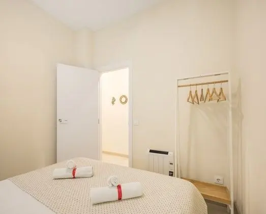 Classic Apart Daire, 2 Yatak Odası, Avlu Manzaralı