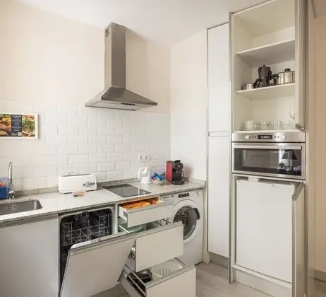Classic Apart Daire, 2 Yatak Odası, Avlu Manzaralı
