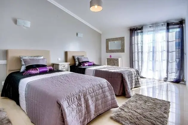 Villa, 4 Yatak Odası, Kişiye Özel Havuzlu