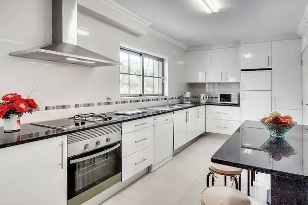 Villa, 4 Yatak Odası, Kişiye Özel Havuzlu