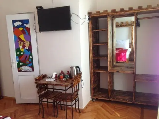 Comfort Tek Büyük veya İki Ayrı Yataklı Oda