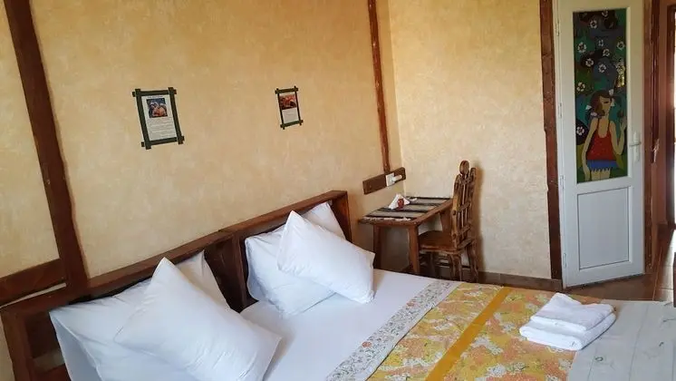 Comfort Tek Büyük veya İki Ayrı Yataklı Oda
