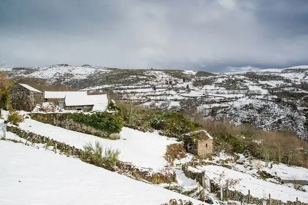 Kır Evi, 3 Yatak Odası, Dağ Manzaralı