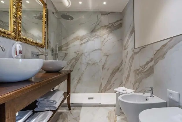 Suite with view and Jacuzzi