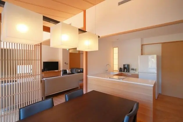 Ev, 3 Yatak Odası (1King Bed, 2Double Beds, 1Semidouble)