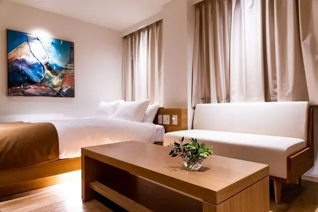 Tek Büyük Yataklı Oda