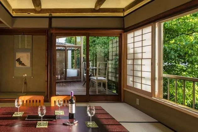 Suite, 2 Bedrooms, Temple Garden View