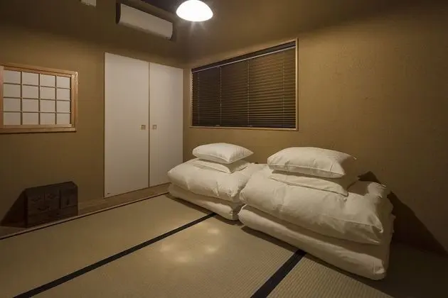 Traditional Sıra Ev (For 4 People)