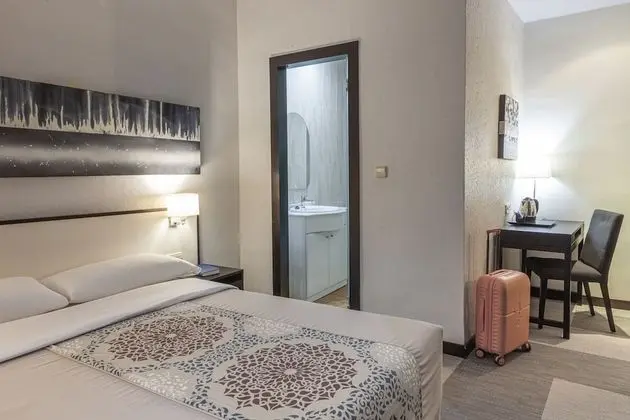 Comfort Tek Büyük Yataklı Oda