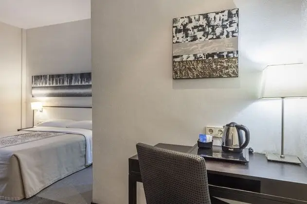 Comfort Tek Büyük Yataklı Oda