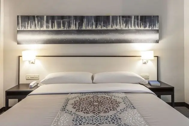 Comfort Tek Büyük Yataklı Oda