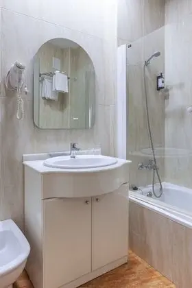 Tek Büyük veya İki Ayrı Yataklı Oda