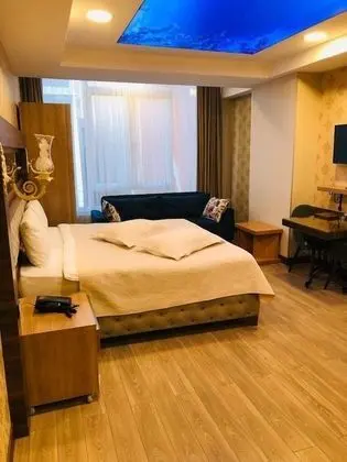 Suite, Sokak Manzaralı, Mutfaklı