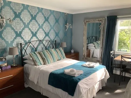 Tek Büyük Yataklı Oda (Topaz)