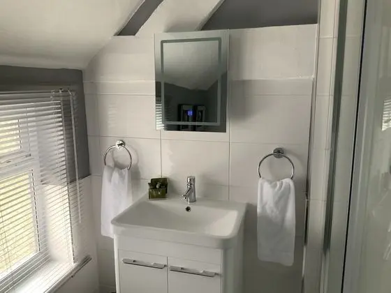 Tek Büyük Yataklı Oda (Topaz)