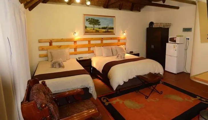 Family Tek Büyük Yataklı Oda