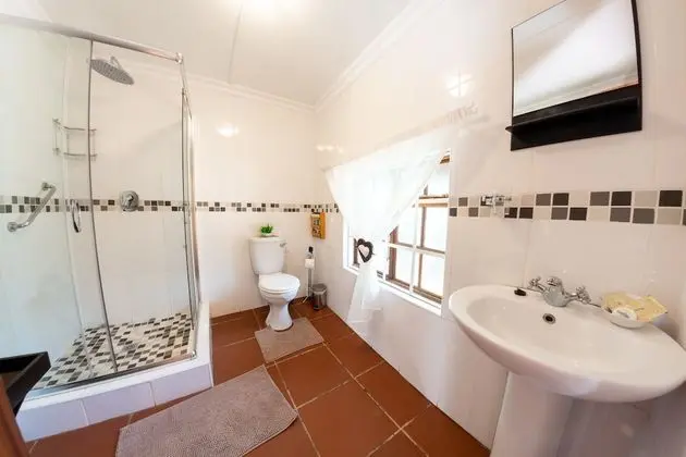 Family Tek Büyük Yataklı Oda