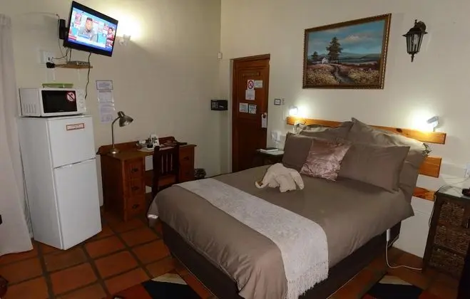 Standard Büyük Yataklı Tek Kişilik Oda