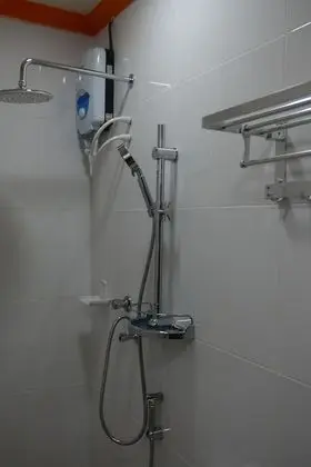 Standard Ev, 4 Yatak Odası, Sigara İçilebilir
