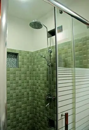 Deluxe Bungalov, 1 En Büyük (King) Boy Yatak