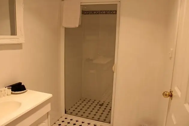 Comfort Oda, 1 Büyük (Queen) Boy Yatak