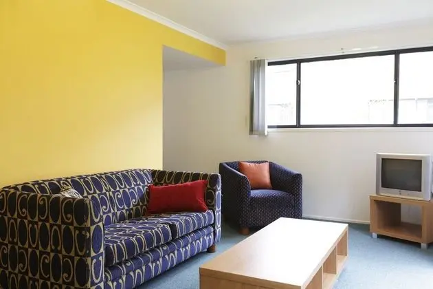 Standard Apart Daire, 5 Yatak Odası