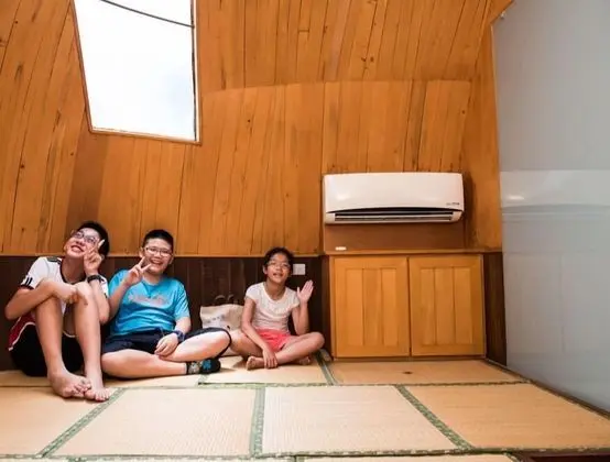 Family Oda, Dağ Manzaralı