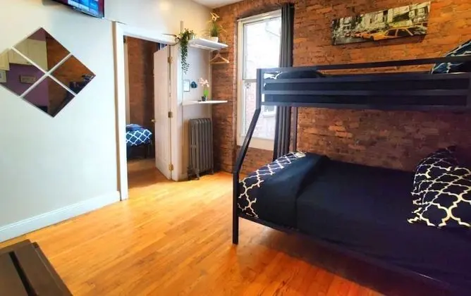 Big One Bedroom #6