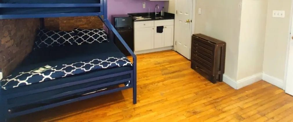 Big One Bedroom #6