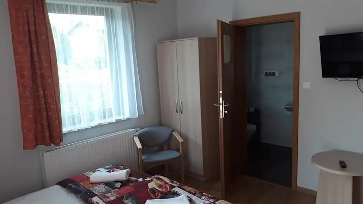 Basic Stüdyo, Teras