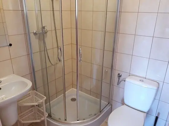 Basic Üç Kişilik Oda