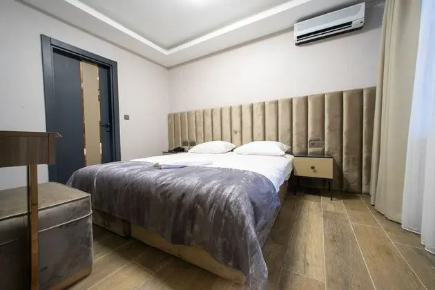 Standard Tek Büyük veya İki Ayrı Yataklı Oda