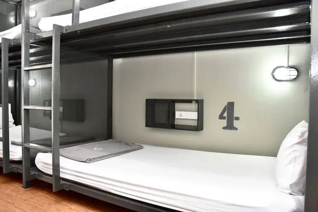 4-Bed Mixed Dormitory