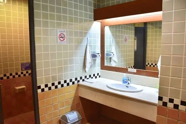 4-Bed Mixed Dormitory