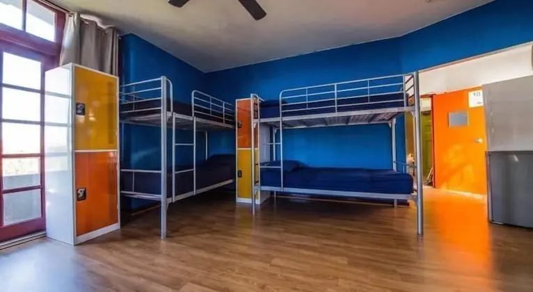 Ortak Ranzalı Oda, Karma Ranzalı Oda (6-bed Mixed Dorm)