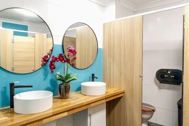 Ortak Ranzalı Oda, Karma Ranzalı Oda, Ortak Banyo