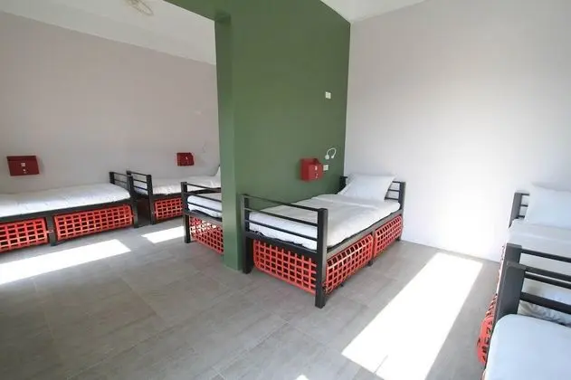 Basic Ortak Ranzalı Oda