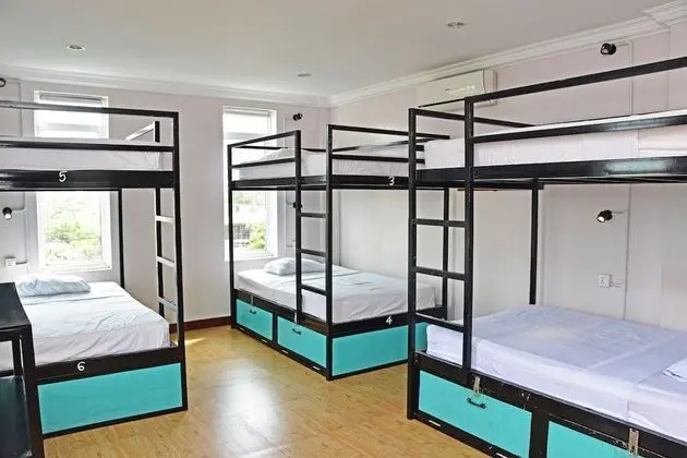 10-Bed Dormitory