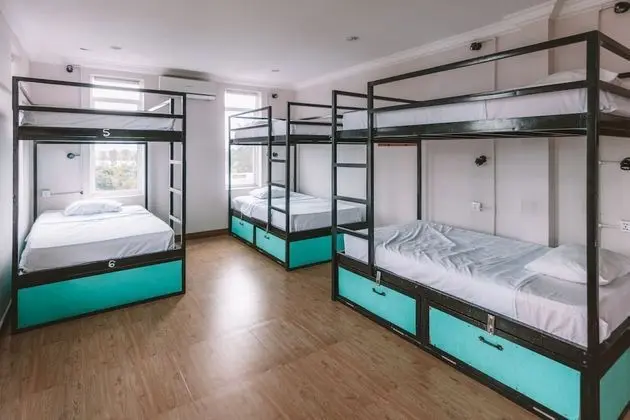 10-Bed Dormitory