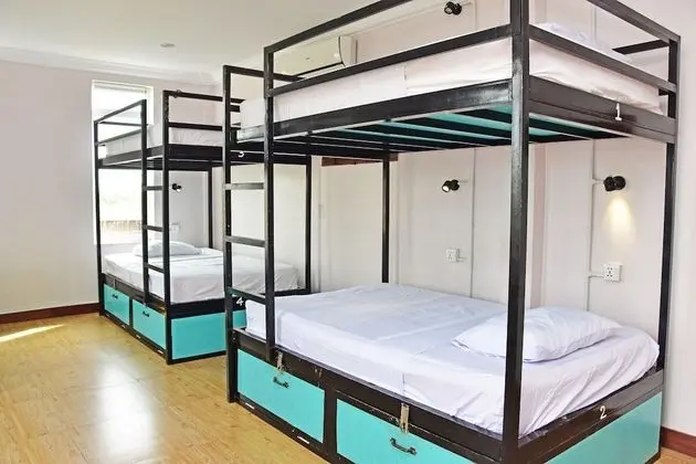10-Bed Dormitory