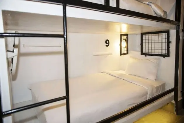 12-Bed Dormitory