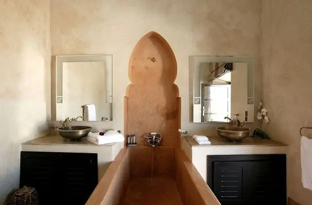 Superior Oda, Kısmi Deniz Manzaralı