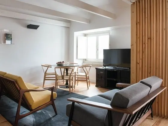 Apart Daire, 2 Yatak Odası, Nehir Manzaralı (6.1)