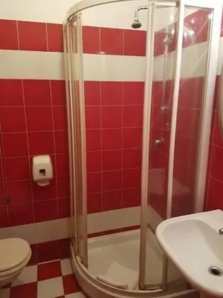 İki Ayrı Yataklı Oda, 2 Tek Kişilik Yatak, Engellilere Uygun, Sigara İçilebilir