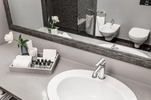 Luxury Süit, 1 Yatak Odası, Sigara İçilmez, Avlu Manzaralı